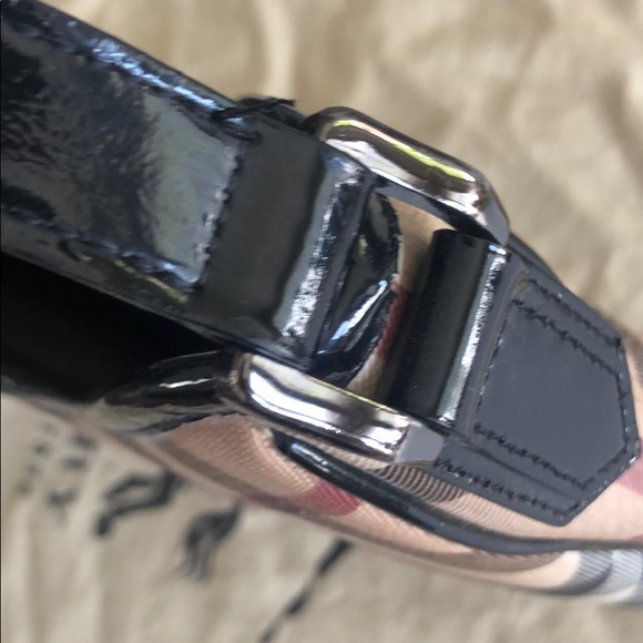 Authentic Burberry Nova Check Hobo Bag - Picture 5 of 8